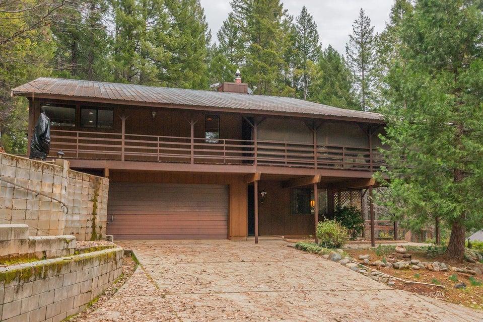 399 & 410 Lake Forest Drive