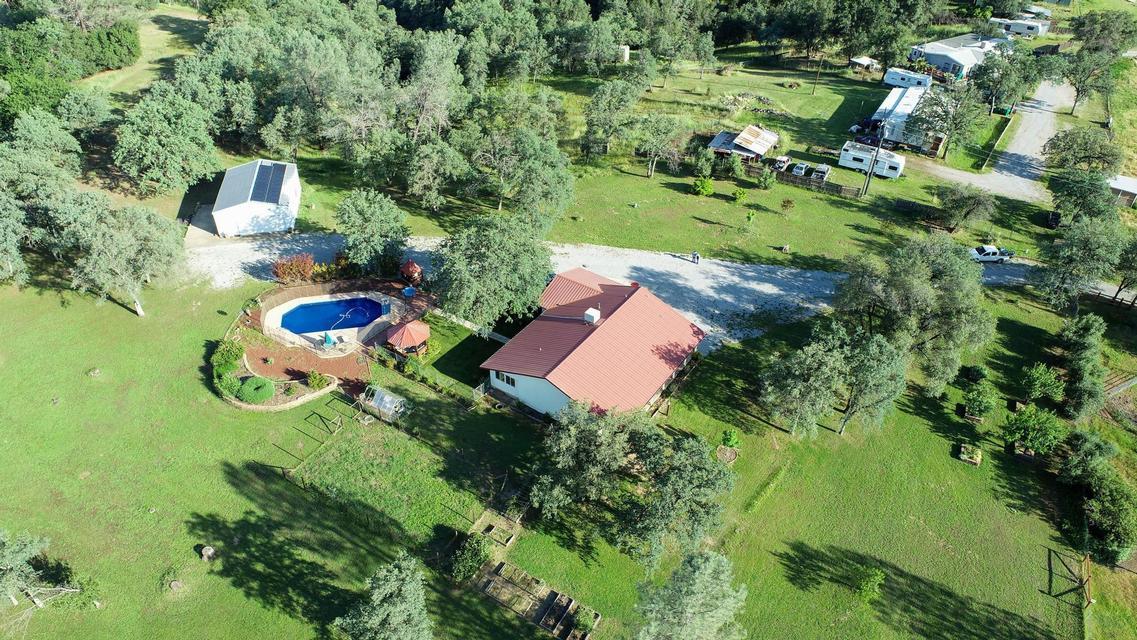 12075 Kern Drive