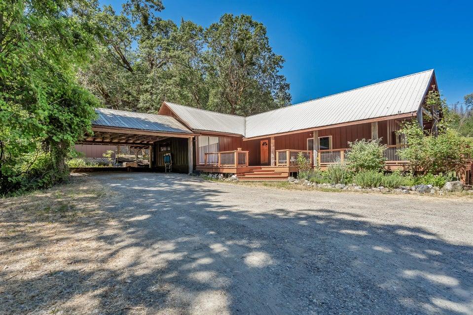 720 Pelletreau Ridge Road