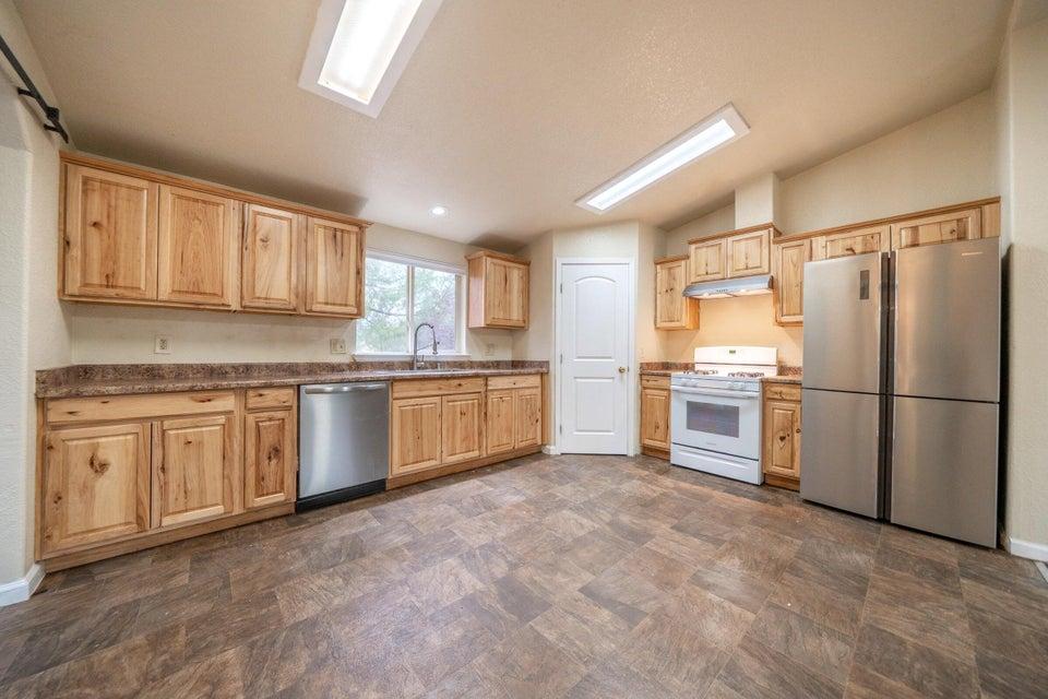 11672 Roberta Way