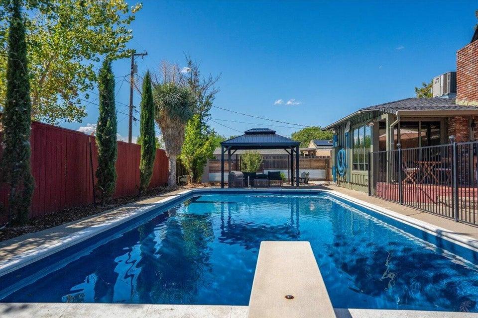 222 Treasure Drive