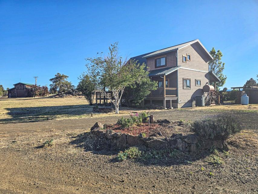 6915 Frontier Drive