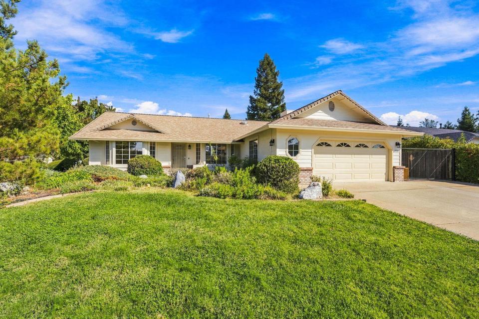 3090 Howard Drive