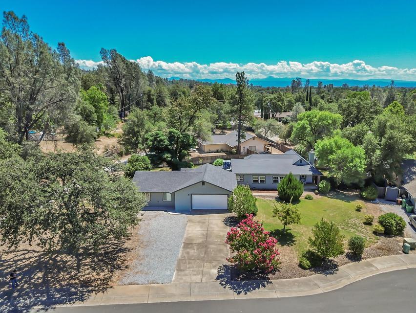 1059 Gray Pine Way
