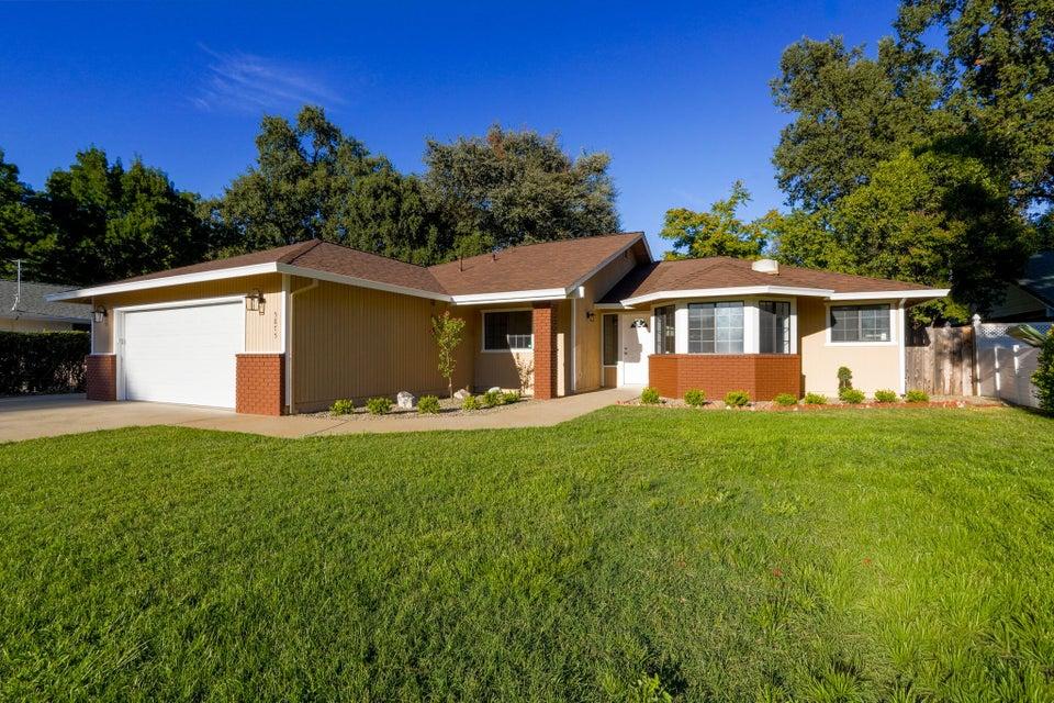 5875 Farm House Lane