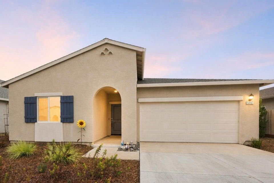 5237 Monaco Parkway