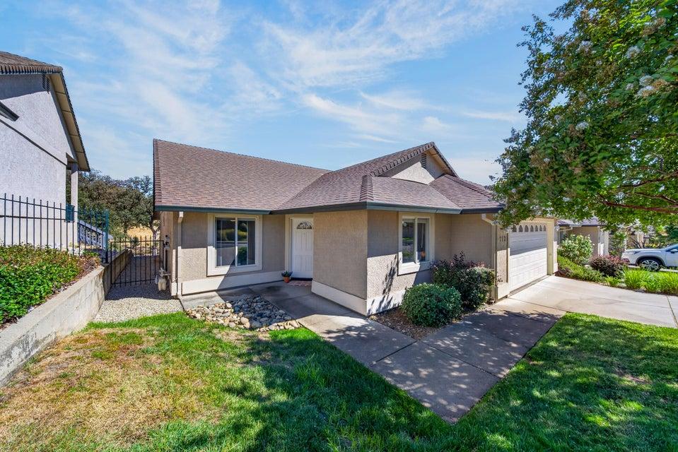 813 Cherryhill Trail
