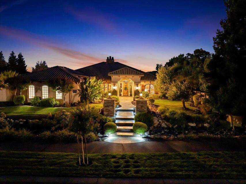 836 Santa Cruz Drive