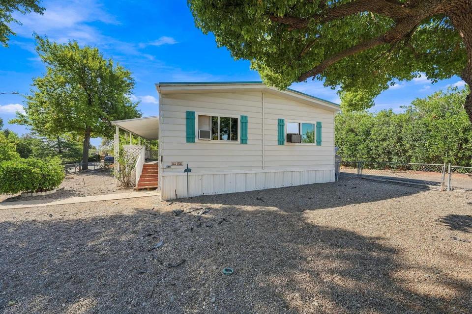 1030 Deerhaven Court