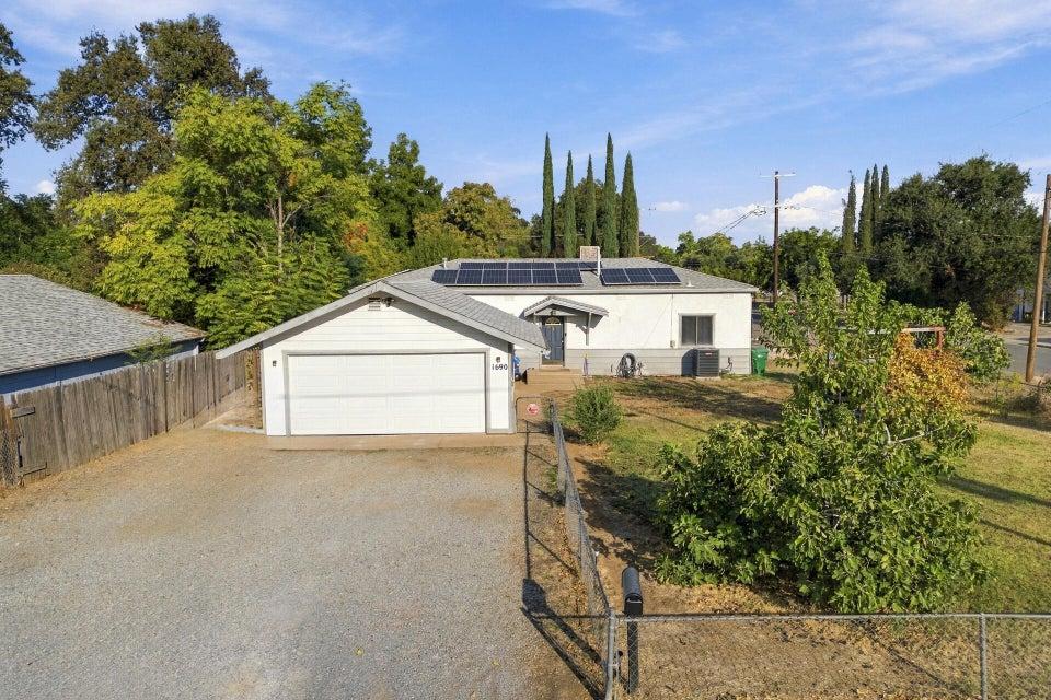1690 Veterans Lane