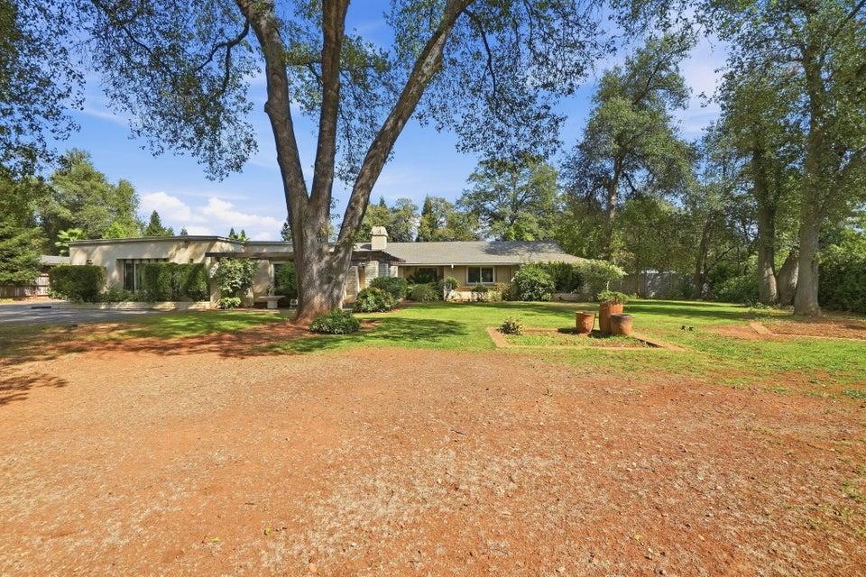 4935 Saratoga Drive