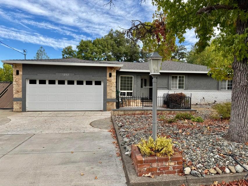 1262 Dusty Lane